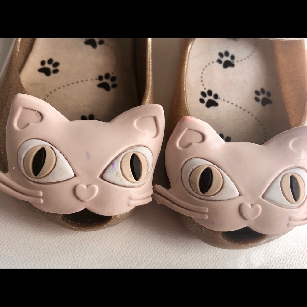 Mini Melissa flats. Gold glitter.